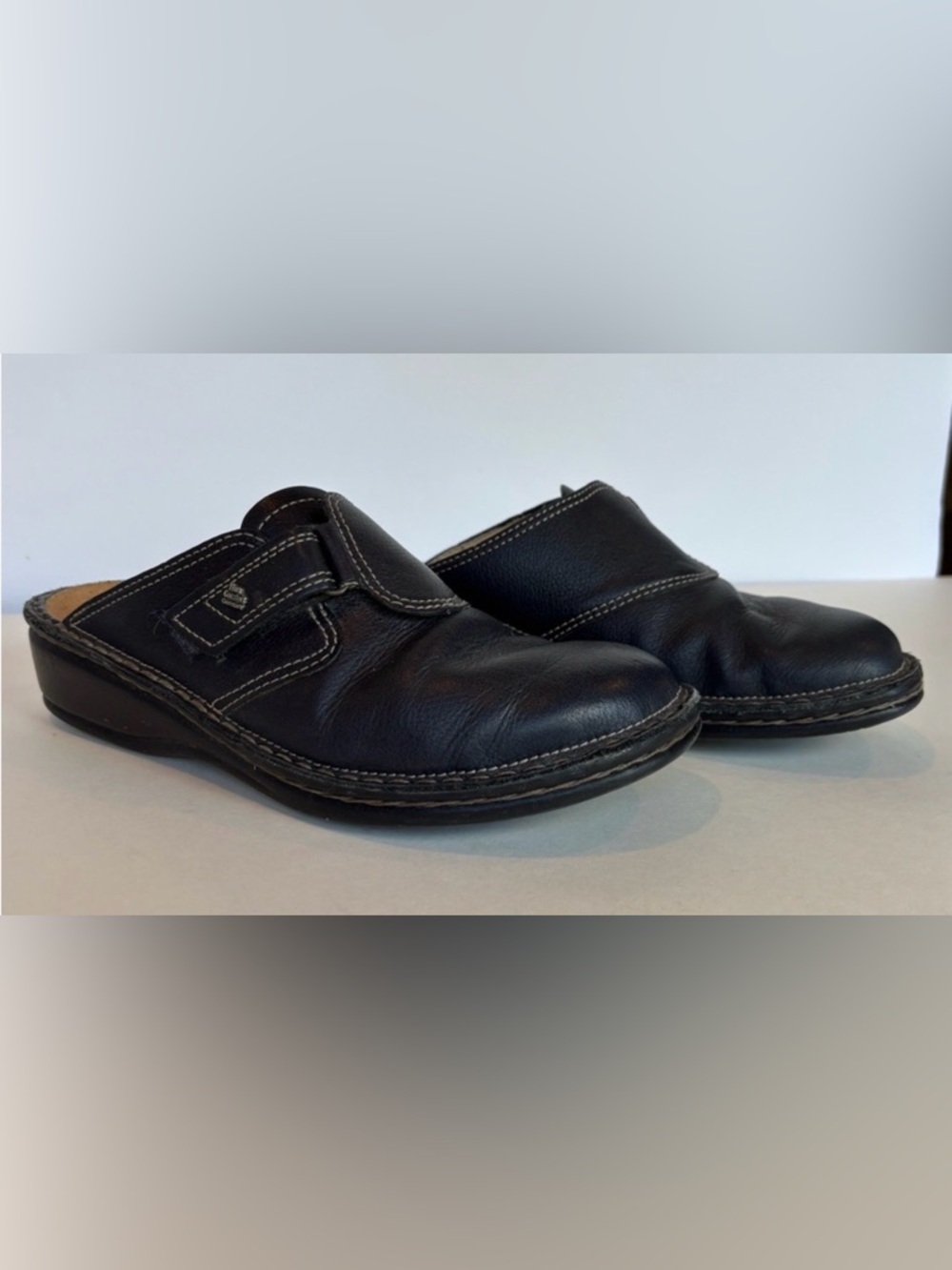 Finn Comfort Black Slip On Mule Clogs. 
Size 7.5 (38EU)